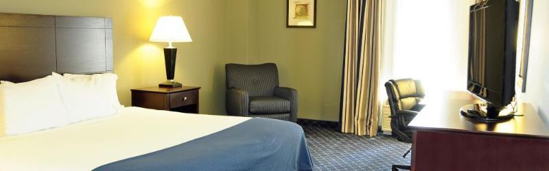 Holiday Inn Express - Delafield By Ihg Eksteriør billede